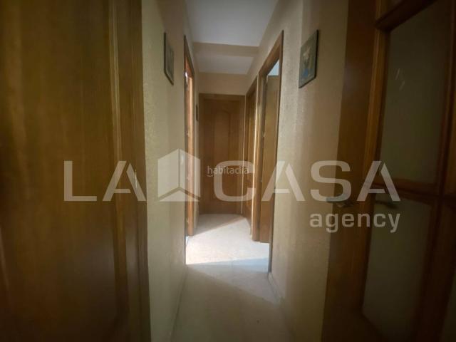Piso en venta en Algeciras, La Granja La Colina Los Pastores. Piso de 100 m con 3 dormitorios y buena ubicación en Averroes. Pisos.