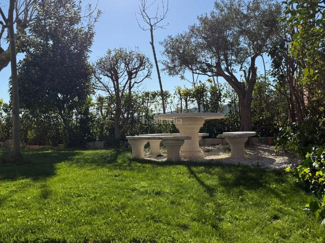 Piso en venta en Aldea del Fresno. Aldea del Fresno, piso a la venta con ascensor y piscina. Pisos Aldea del.