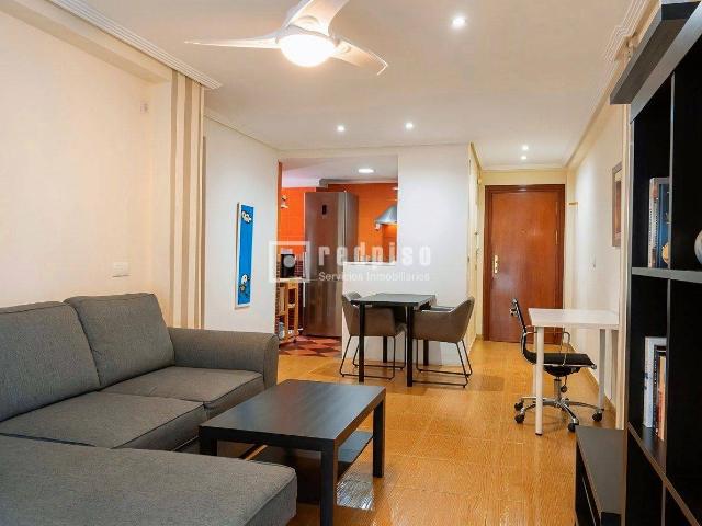 Piso en Venta en Alegría de la Huerta Jardín de Málaga