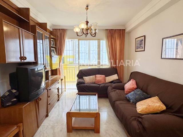 Piso en Venta en Alegría de la Huerta Jardín de Málaga