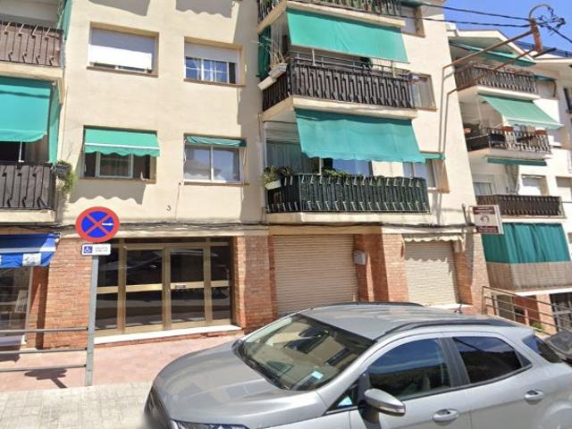 Piso en venta en Alella, Calle africa
