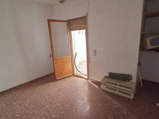 Piso en venta en Alfamén