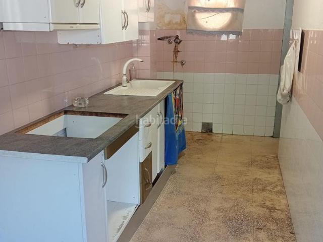 Piso en venta en Alhama de Almería. Se vende piso de planta baja en Alhama de Almería. Pisos Alhama de.