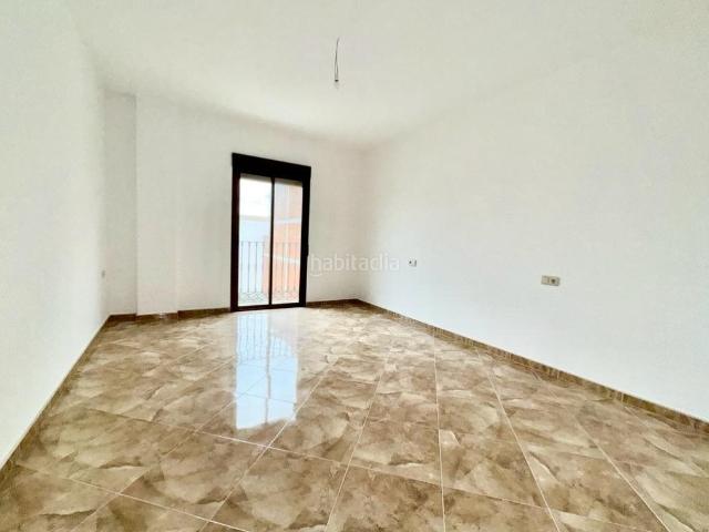 Piso en venta en Alhama de Granada. Pisos a estrenar con gran terraza y garaje en Ventas de Zafarraya!. Pisos Alhama de.