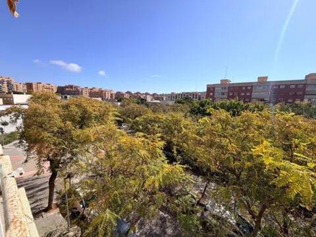 Piso en Venta en Alicante Alacant