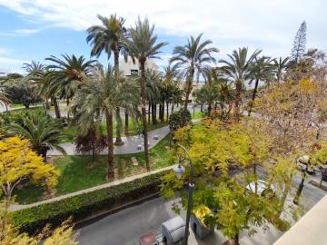 Piso en venta en Alicante / Alacant, Alicante Costa Blanca