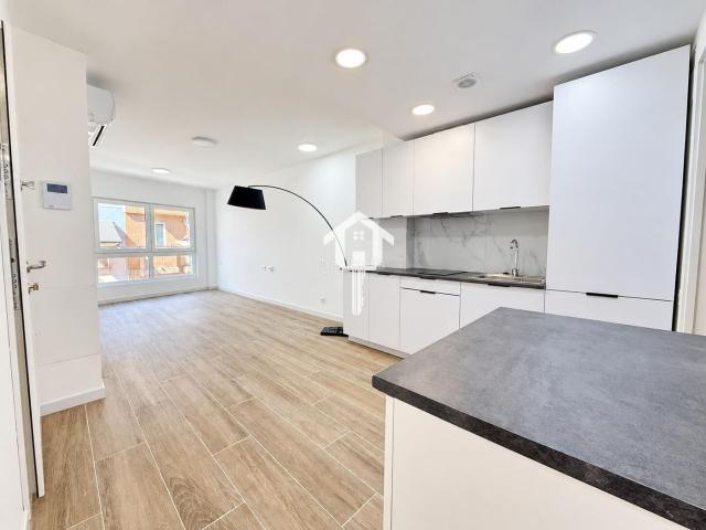 Piso en venta en Alicante, Carolinas Altas. Pisos.
