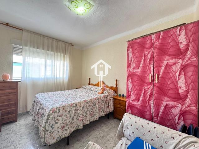 PISO EN VENTA EN ALICANTE. 66m2, 3 HABITACIONES, 1 BAÑO, CUARTA PLANTA SIN ASCENSOR. ZONA DE LOS ÁNGELES