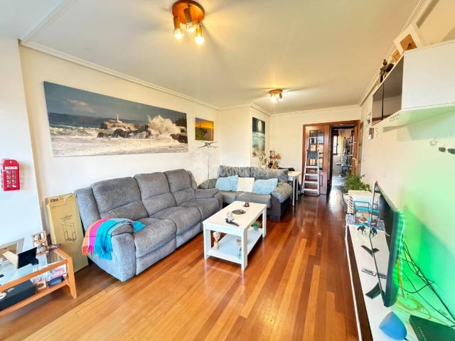 Piso en Venta en Alisal San Román