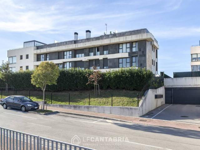 Piso en Venta en Alisal San Román