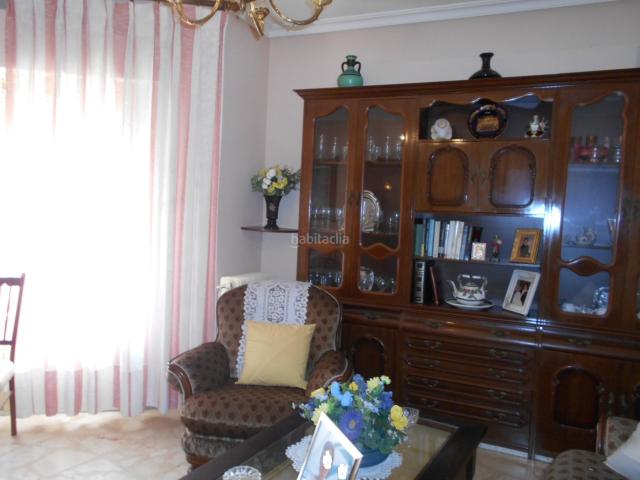 Piso en venta en Almodóvar del Campo. Inmobiliaria correal les ofrece un piso en venta en el centro del pueblo. Pisos Almodóvar del.