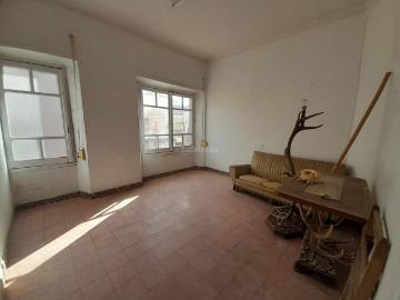 Piso en venta en Almodóvar del Campo. Venta viviendas en Plaza San Benito. Pisos Almodóvar del.