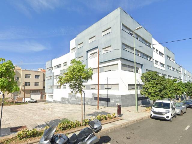 Piso en Venta en Almatriche