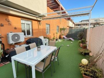 Piso en Venta en Almayate
