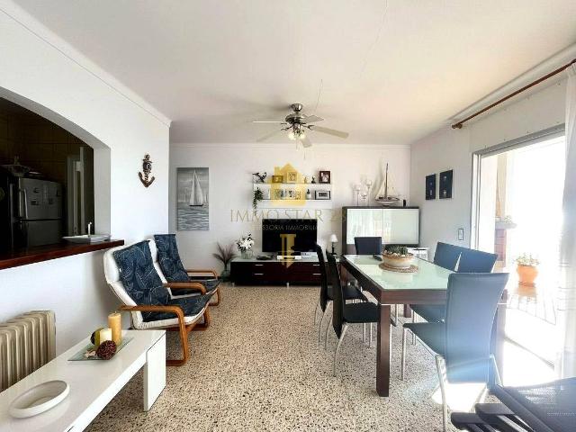Piso en Venta en Almadrava Canyelles Puig Rom