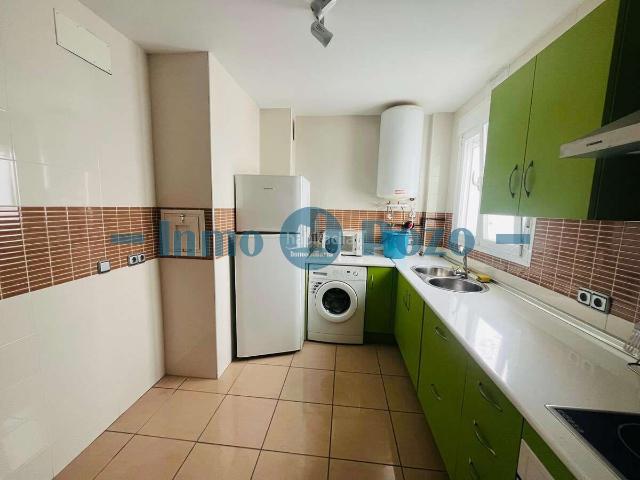 Piso en venta en Almendralejo. PISO EN VENTA EN CALLE VISTAHERMOSA ALMENDRALEJO 120.000. Pisos.