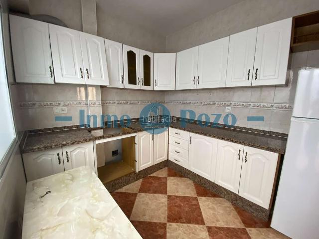 Piso en venta en Almendralejo. Piso en venta en Plaza de Toros Ideal para inversión. Pisos.