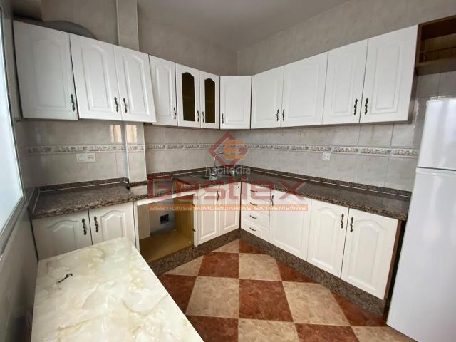 Piso en venta en Almendralejo. Pisos.