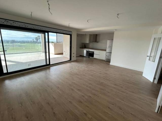 Piso en Venta en Almería