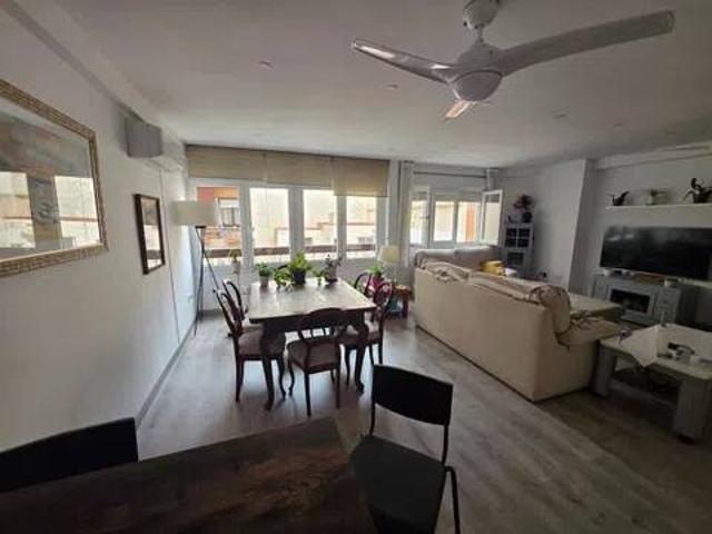 Piso en Venta en Almería