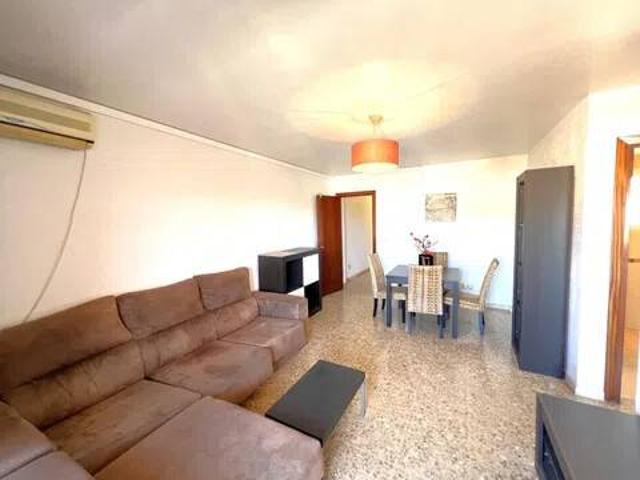 Piso en Venta en Almería