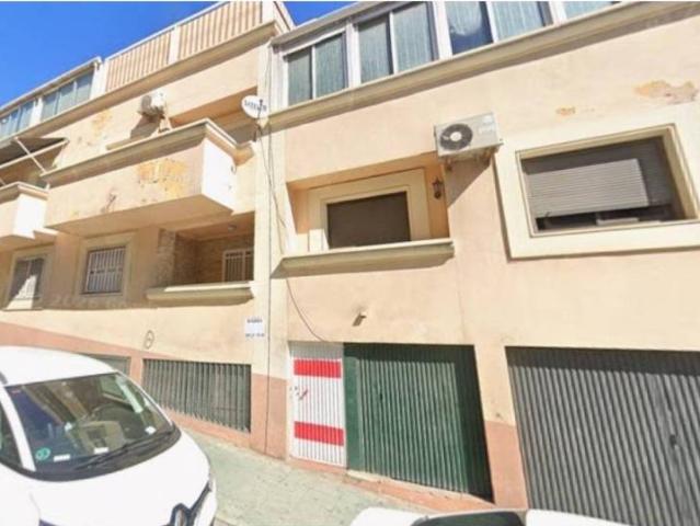 Piso en Venta en Almería