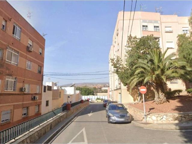 Piso en Venta en Almería