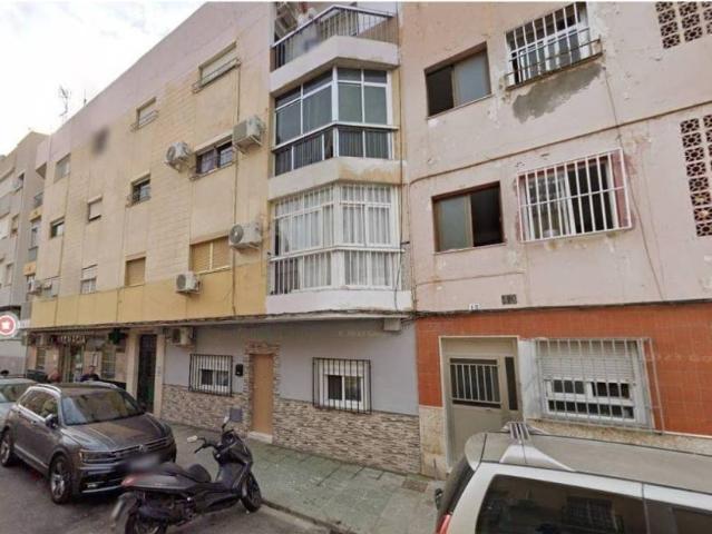 Piso en Venta en Almería