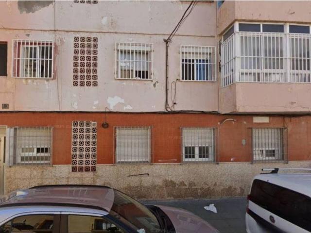 Piso en Venta en Almería