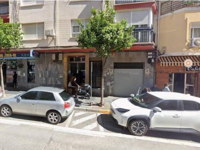 Piso en Venta en Almería