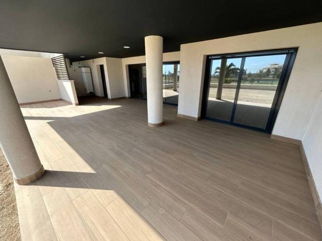 Piso en Venta en Almería