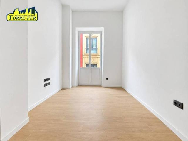 Piso en Venta en Almería