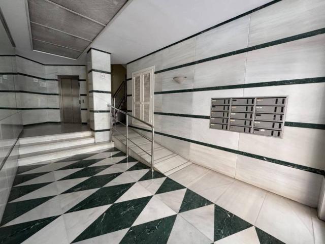 Piso en Venta en Almería