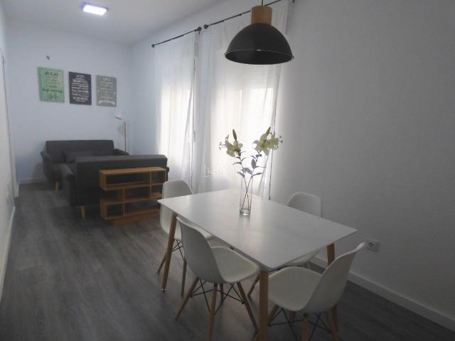 Piso en venta en Almería, Centro. Pisos.