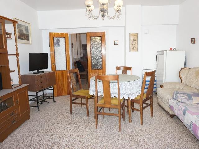 Piso en venta en Almería, Ciudad Jardín Tagarete El Zapillo. Tu hogar junto al mar: Gran piso todo exterior en la mejor zona de El Zapillo. Pisos.