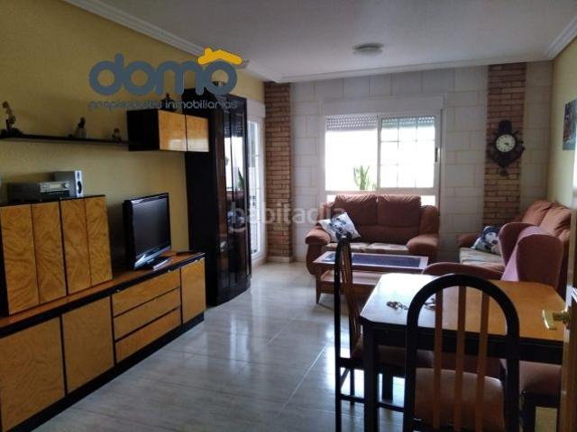 Piso en venta en Almería, El Toyo. Piso con gran terraza junto al mar en El Toyo. Pisos.