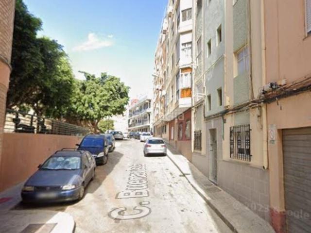 Piso en venta en Almería, Esperanza Quemadero. SE VENDE inmueble ALQUILADO en Almería. Pisos.