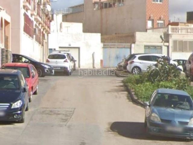 Piso en venta en Almería, Los Molinos Villa Blanca. Venta Piso en Almería. Pisos.