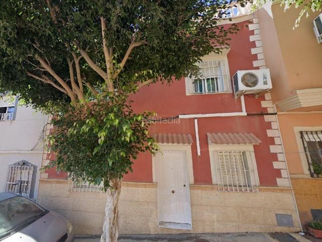 Piso en venta en Almería, La Chanca Pescadería. SE VENDE inmueble ALQUILADO en Almería. Pisos.