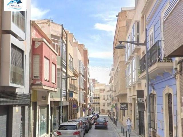 Piso en venta en Almería, Plaza de Toros Santa Rita. Venta piso en Almería. Pisos.
