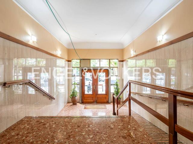 Piso en Venta en Amara