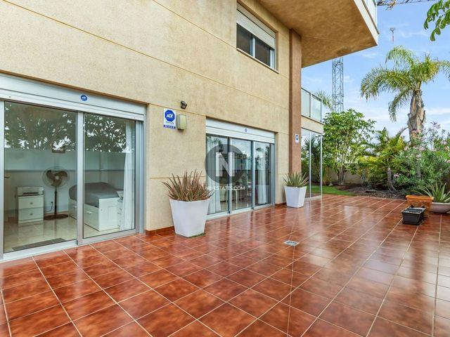 Piso en venta en Amarilla Golf, Tenerife