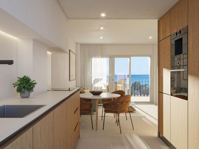 Piso en venta en Ampolla L´ Costa Dorada. Vivienda exclusiva de obra nueva de 3 dorm a primera linea de mar. Pisos Ampolla.