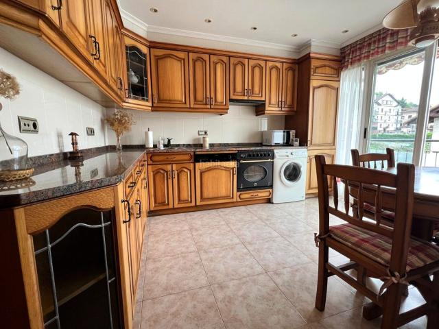 Piso en venta en Andoain. ¡Descubre tu nuevo hogar en el corazón de Andoain!. Pisos.
