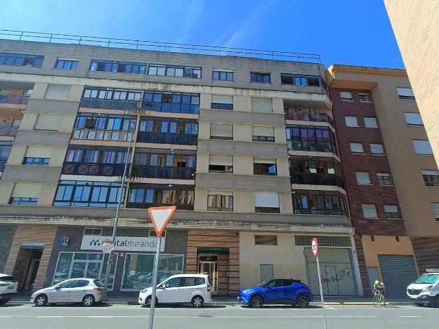 Piso en Venta en Anduva Miranda sur