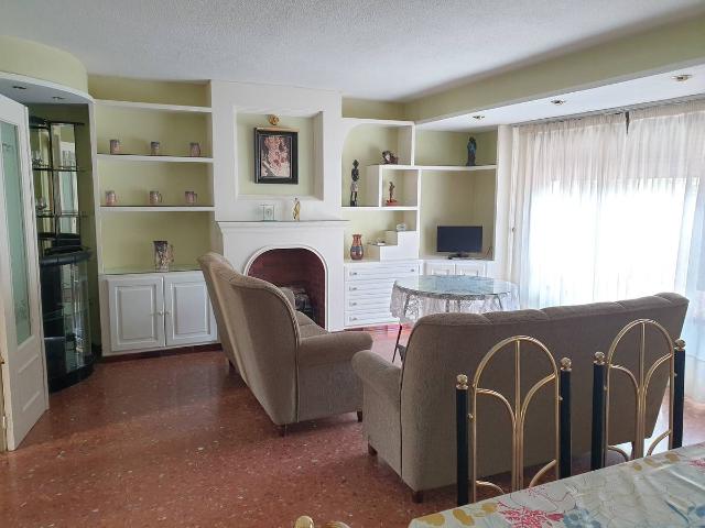 Piso en Venta en Andújar
