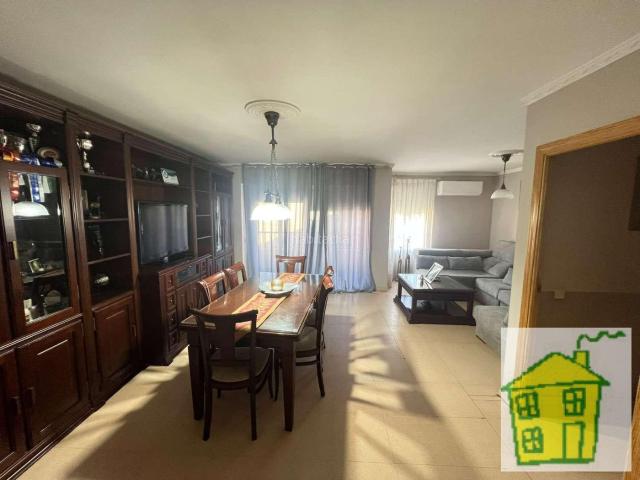Piso en venta en Andújar. Estupendo piso en venta en Andújar. Pisos.