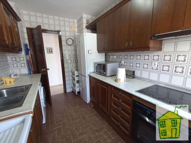 Piso en venta en Andújar. Piso en venta en Andújar en zona Hospital viejo. Pisos.