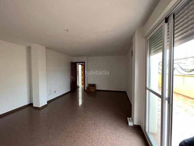 Piso en venta en Andújar. Pisos.