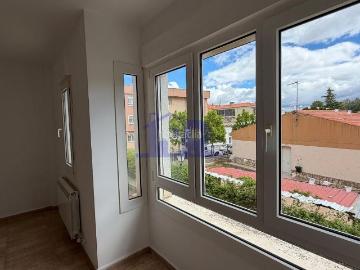 Piso en venta en Valdetórtola - Plaza aparcamiento